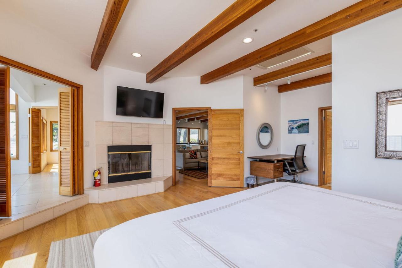 Luxury Beachfront Penthouse Walk To The Beach Restaurants Entertainment Half Moon Bay Zewnętrze zdjęcie